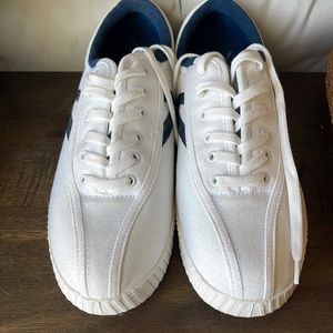 TRETORN Women's Nylite Plus Canvas Sneakers